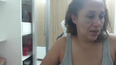 Roxana online show from February 24, 2025, 1:13 am