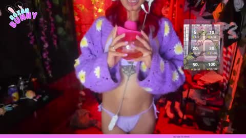 roxxy online show from February 16, 2025, 1:47 am