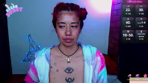 roxxy online show from October 3, 2025, 11:51 am