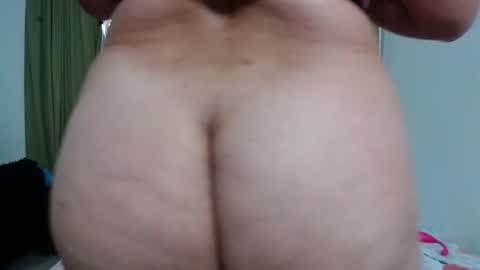 Snapshot of roxane_salas chatting on December 5, 2024, 5:06 pm Roxane online show from December 5, 2024, 5:06 pm