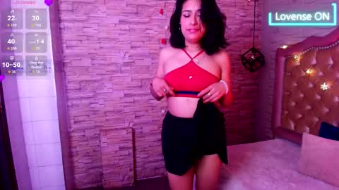 roxanne_han online show from March 10, 2026, 12:10 pm