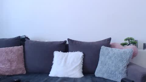 roxanneliss online show from March 10, 2025, 11:53 am