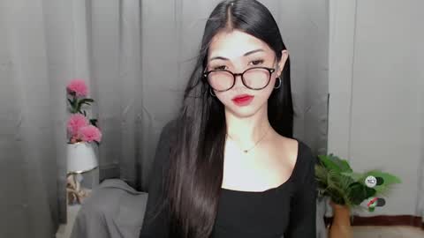 Roxie online show from February 24, 2025, 10:58 pm