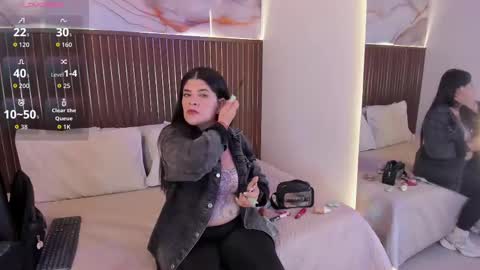 Roxie  online show from September 30, 2025, 11:37 am