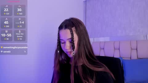 Roxie  online show from February 6, 2025, 2:22 am