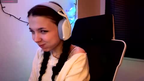 Hana online show from March 14, 2026, 4:12 pm