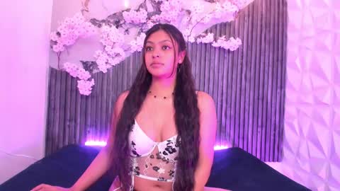 Snapshot of roxxane_bms chatting on January 13, 2026, 3:45 am Roxxane online show from January 13, 2026, 3:45 am