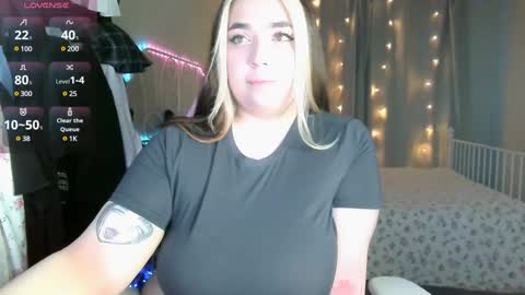 Roxy online show from January 29, 2025, 1:38 pm