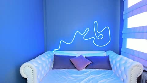 Roxy online show from January 10, 2025, 5:05 am