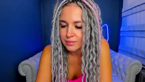 Roxy online show from September 27, 2025, 2:16 am