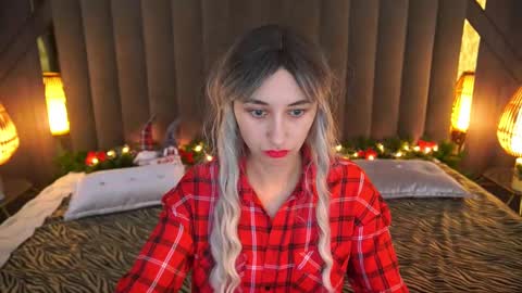 roxy_rayy online show from December 29, 2024, 5:44 pm