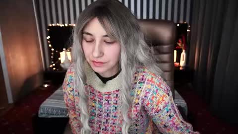 roxy_rayy online show from January 2, 2025, 2:11 am
