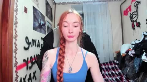 Roxy online show from December 17, 2025, 9:21 pm