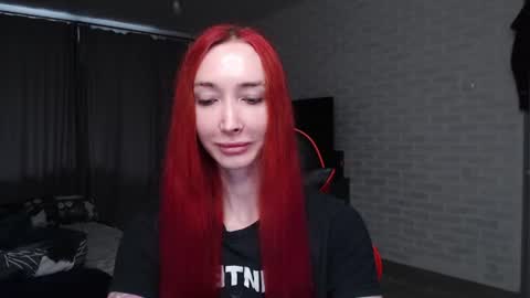 Snapshot of roxy_silver chatting on June 27, 2026, 10:20 am Roxy online show from June 27, 2026, 10:20 am