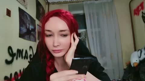 Snapshot of roxy_silver chatting on July 18, 2026, 10:46 pm Roxy online show from July 18, 2026, 10:46 pm