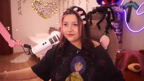 roxysuh online show from October 25, 2025, 7:38 am