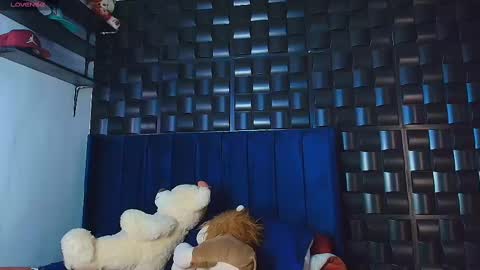 ANTONIO online show from October 18, 2025, 7:25 pm