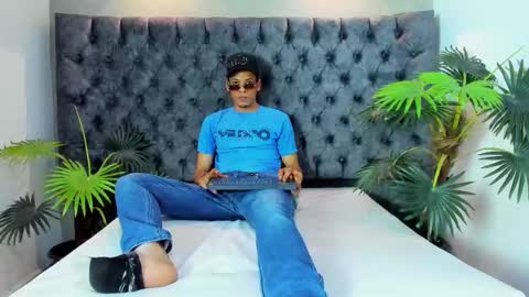 ROY online show from October 7, 2025, 8:39 pm