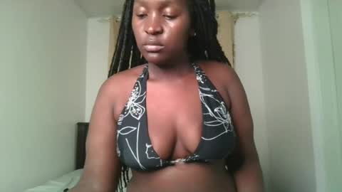 royal_goddes2 online show from July 27, 2026, 3:41 pm