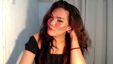 royaltymarcela6969 online show from February 12, 2026, 7:09 pm