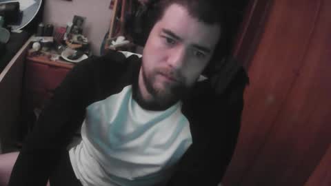 royer04 online show from February 2, 2026, 12:20 am