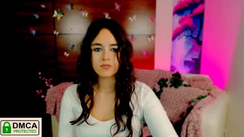 Snapshot of rozmary_ket chatting on December 14, 2024, 5:03 pm Im Rozmary nice to meet you 3 online show from December 14, 2024, 5:03 pm