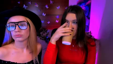 Snapshot of rozmary_ket chatting on December 30, 2024, 11:04 am Im Rozmary nice to meet you 3 online show from December 30, 2024, 11:04 am