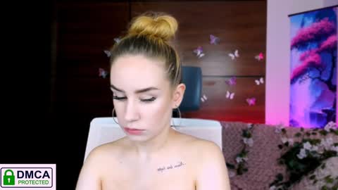 Snapshot of rozmary_ket chatting on January 24, 2025, 11:37 am Im Rozmary nice to meet you 3 online show from January 24, 2025, 11:37 am