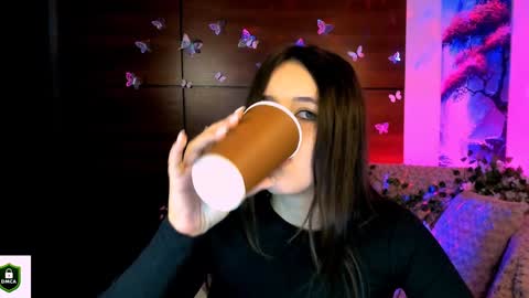 Snapshot of rozmary_ket chatting on February 3, 2025, 3:17 pm Im Rozmary nice to meet you 3 online show from February 3, 2025, 3:17 pm