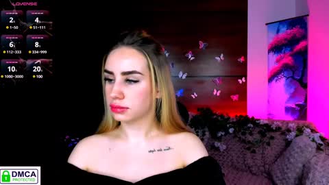 Snapshot of rozmary_ket chatting on February 6, 2025, 11:32 am Im Rozmary nice to meet you 3 online show from February 6, 2025, 11:32 am