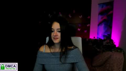 Snapshot of rozmary_ket chatting on February 11, 2025, 3:18 pm Im Rozmary nice to meet you 3 online show from February 11, 2025, 3:18 pm