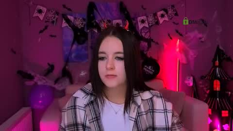 Snapshot of rozmary_ket chatting on October 23, 2025, 10:47 am Im Rozmary nice to meet you 3 online show from October 23, 2025, 10:47 am