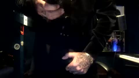 Richhancocc online show from December 7, 2024, 4:31 am