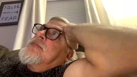 rs006 online show from November 21, 2025, 3:38 am