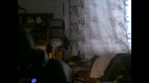 Snapshot of rubberfetish89 chatting on December 1, 2025, 9:03 am RubberFetish online show from December 1, 2025, 9:03 am