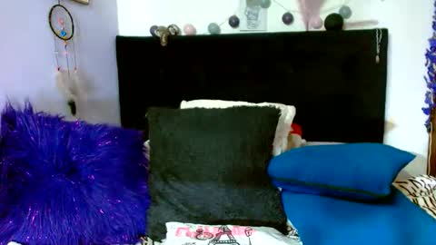 Snapshot of rubi_fox82 chatting on May 22, 2026, 6:53 am online show from May 22, 2026, 6:53 am