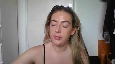 rubyredxxxoxxx online show from November 11, 2025, 10:04 am