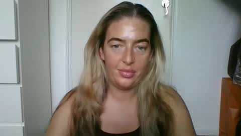 rubyredxxxoxxx online show from February 20, 2026, 3:01 pm