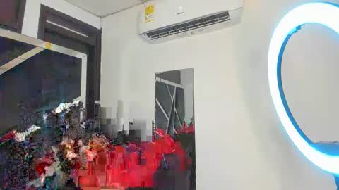 rubyxht online show from October 7, 2025, 12:35 pm