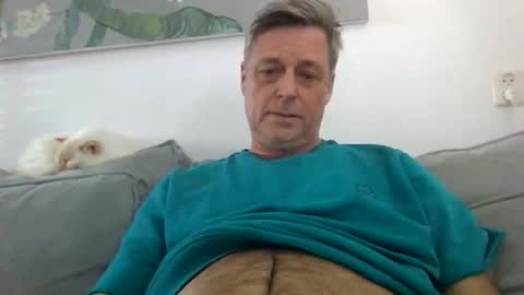 Snapshot of rudeski chatting on March 23, 2026, 2:32 pm rudeski online show from March 23, 2026, 2:32 pm