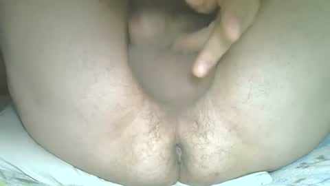 rudisuzzy 1 online show from April 27, 2026, 4:10 am
