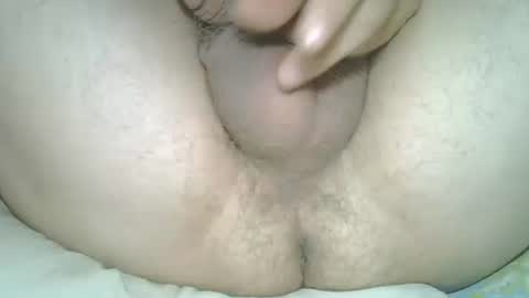 rudisuzzy 1 online show from May 7, 2026, 6:13 pm