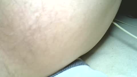 rudisuzzy 1 online show from June 17, 2026, 4:59 am