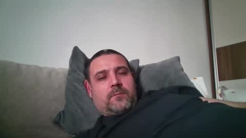 Snapshot of rul3ssuck chatting on January 17, 2025, 2:07 pm rul3ssuck online show from January 17, 2025, 2:07 pm