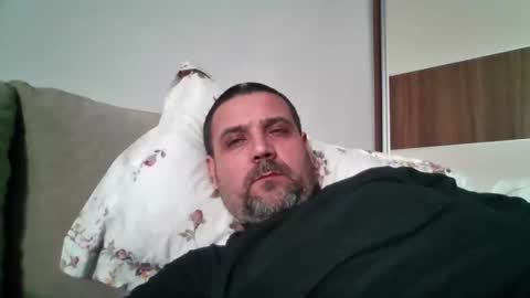 Snapshot of rul3ssuck chatting on February 20, 2025, 11:20 am rul3ssuck online show from February 20, 2025, 11:20 am