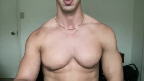 Snapshot of runfasterxo chatting on November 25, 2025, 4:18 pm runfasterxo online show from November 25, 2025, 4:18 pm