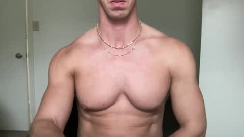 Snapshot of runfasterxo chatting on November 30, 2025, 6:56 pm runfasterxo online show from November 30, 2025, 6:56 pm