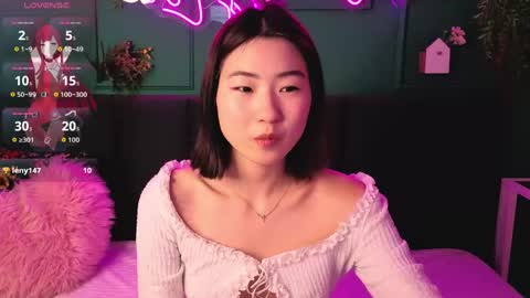 Snapshot of runi_asian chatting on June 3, 2026, 1:19 am Runi online show from June 3, 2026, 1:19 am