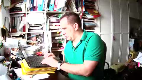 Snapshot of runner1978 chatting on March 12, 2025, 7:35 am runner1978 online show from March 12, 2025, 7:35 am