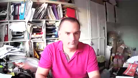 Snapshot of runner1978 chatting on December 1, 2025, 7:46 am runner1978 online show from December 1, 2025, 7:46 am